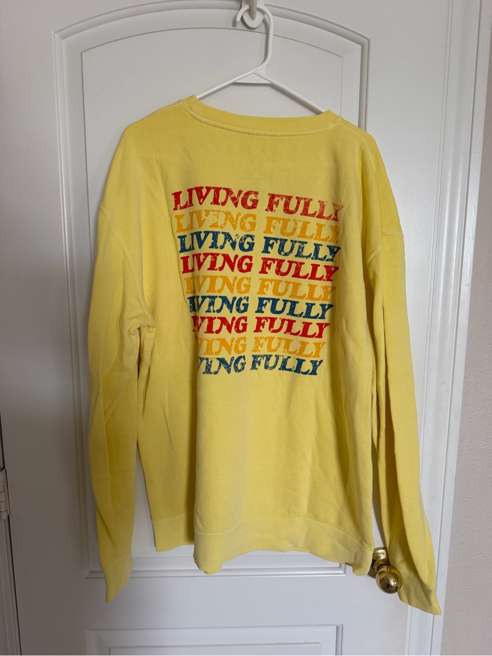 GUC living fully Mallory Ervin XL sweatshirt yellow smiley face